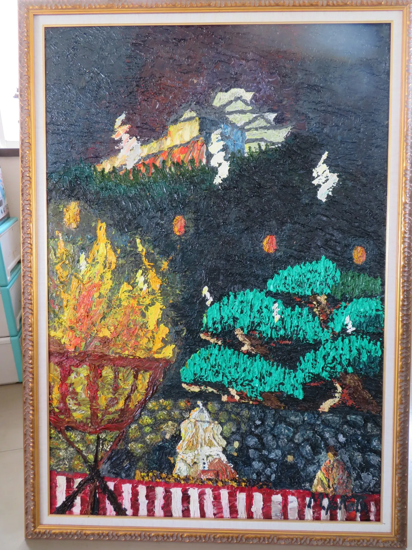 相生学院に展示中の姫路城薪能の絵です。